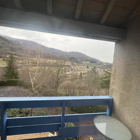 Hotel Le Castel Du Cantal Groupe Village Fani Thiézac